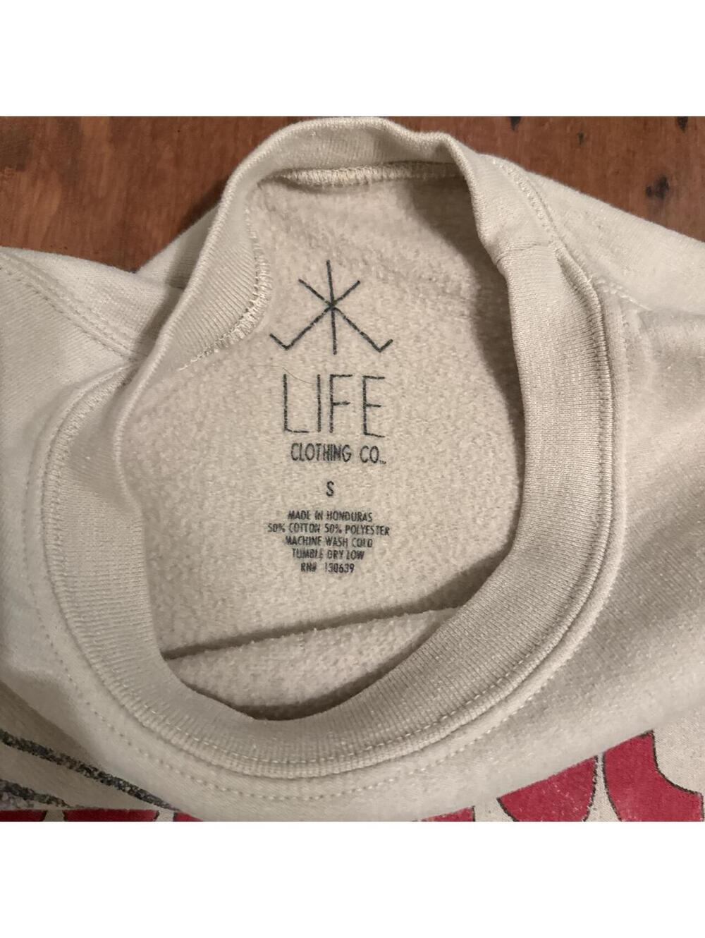 Woodstock Women's Cream and Tan Sweatshirt